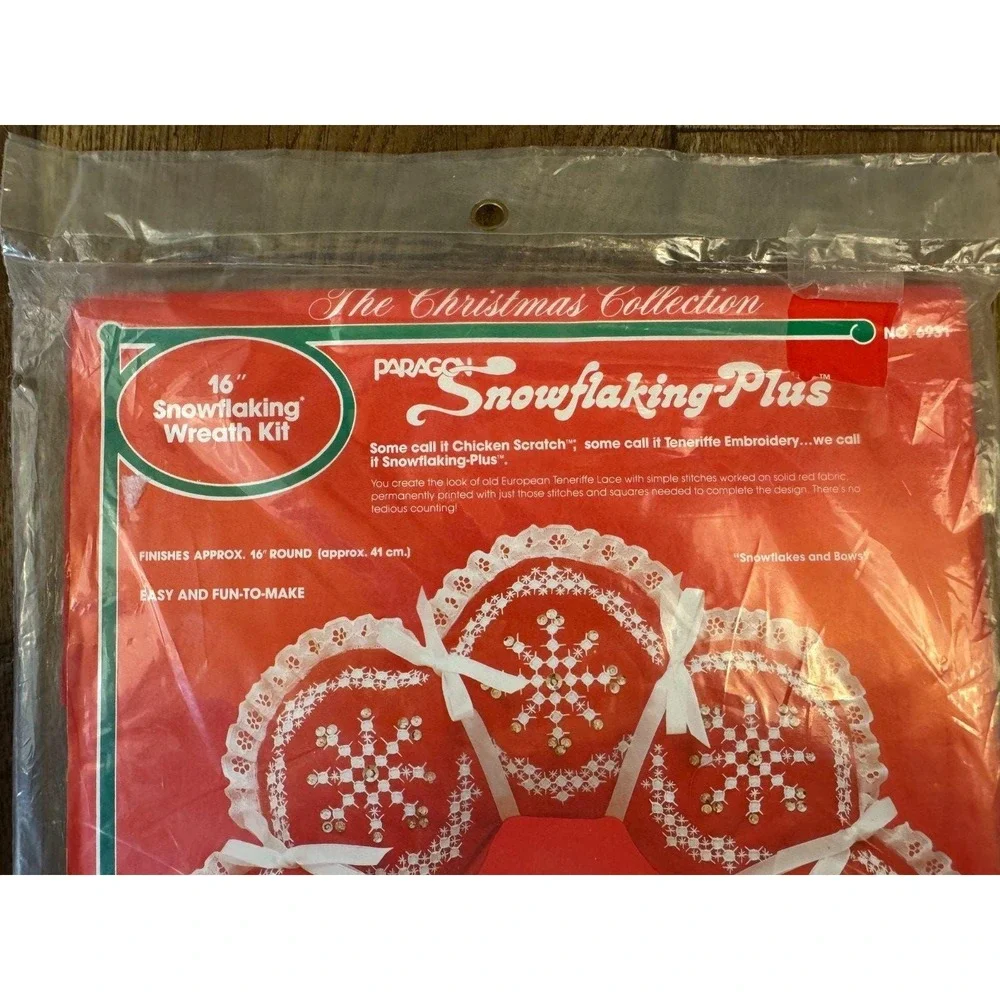 Vintage Paragon Needlecraft Snowflaking‎ Plus 16 Inch Wreath Kit #6931 New Lot 2